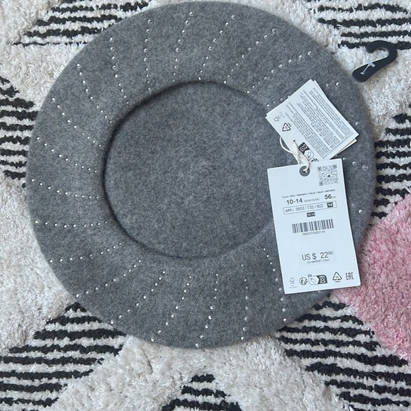 NWT Zara Girls Wool Beret with Rhinestone - Picture 3 of 4